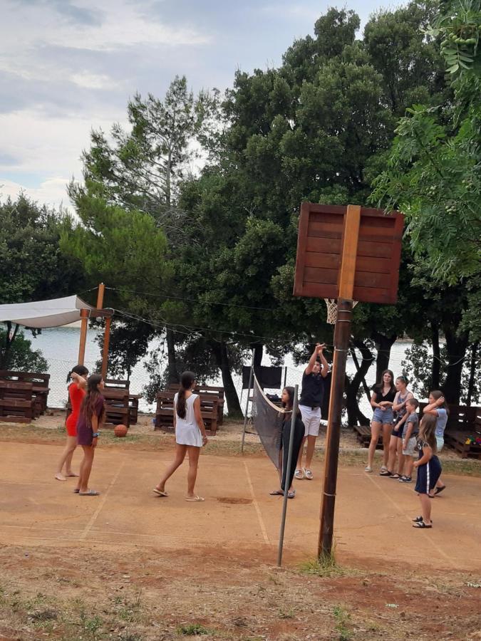Grand Veles Camp Hotel Banjole Luaran gambar